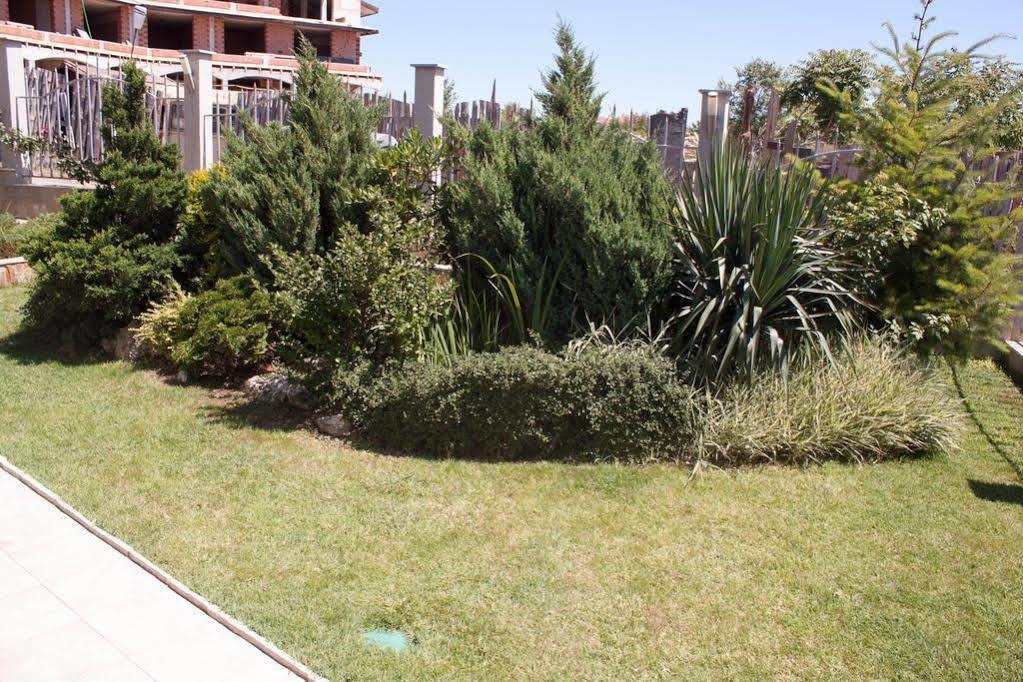 Gardenia Vacation Settlement Aparthotel Sozopol Buitenkant foto